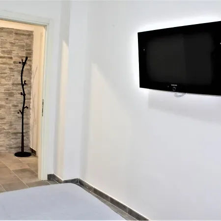 Ls-house - In The Heart Of Апартаменти