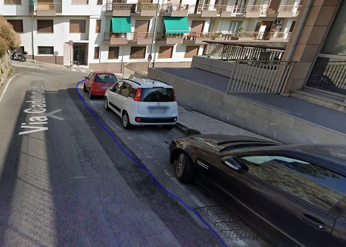 Ls-house - In The Heart Of Apartment